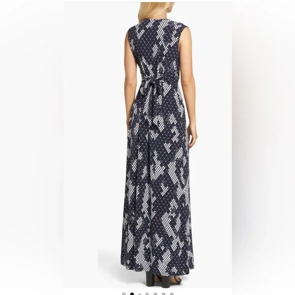 Eliza J Jersey Maxi Dress New Navy and White Maxi Dress Tie Waist - Picture 2 of 12